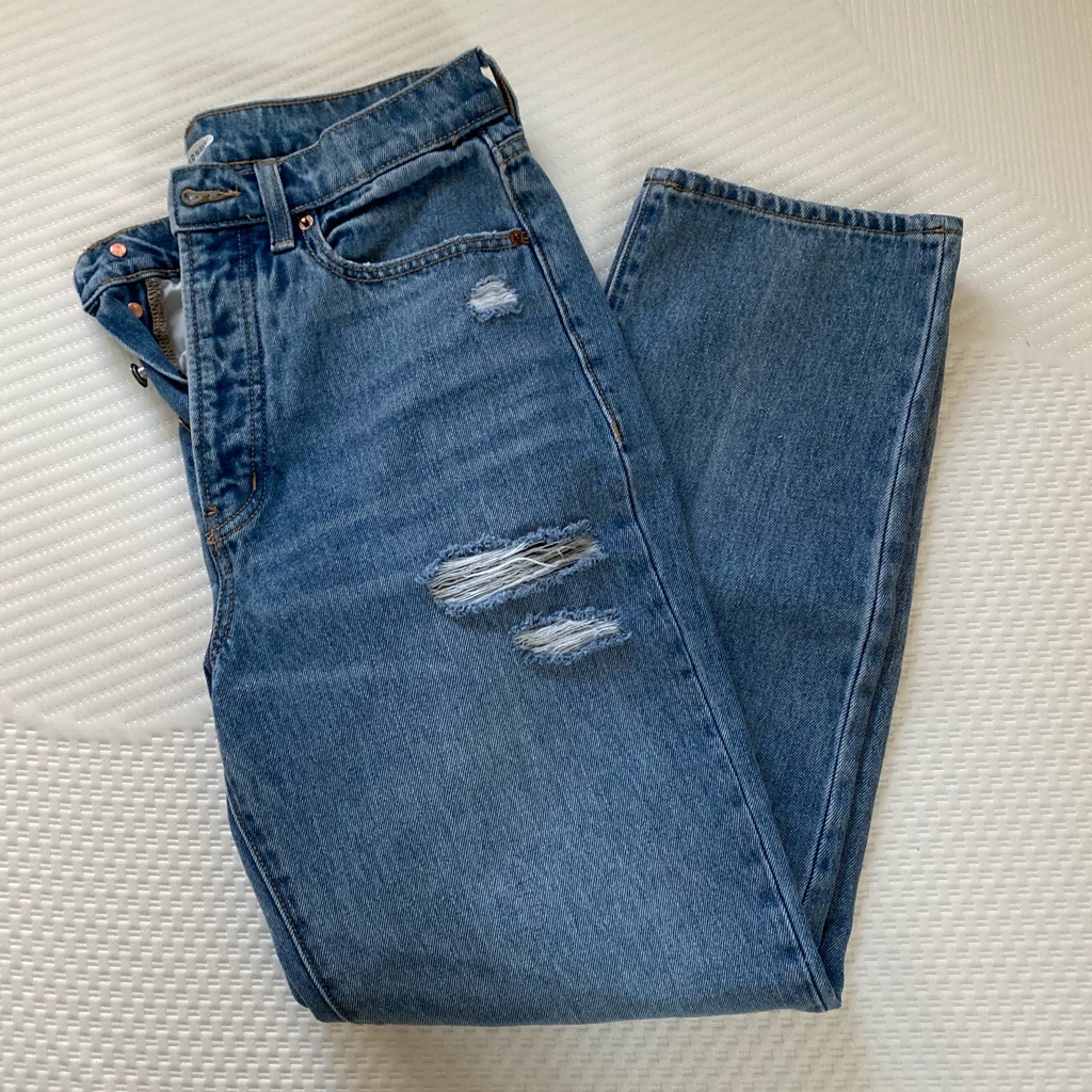 Old Navy High Rise Mom Jeans